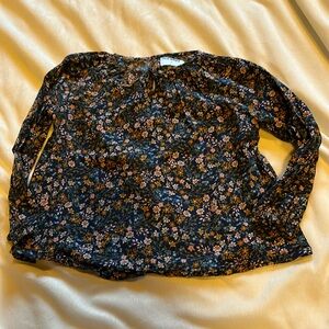 Old Navy floral toddler girl blouse/top. Size 5t